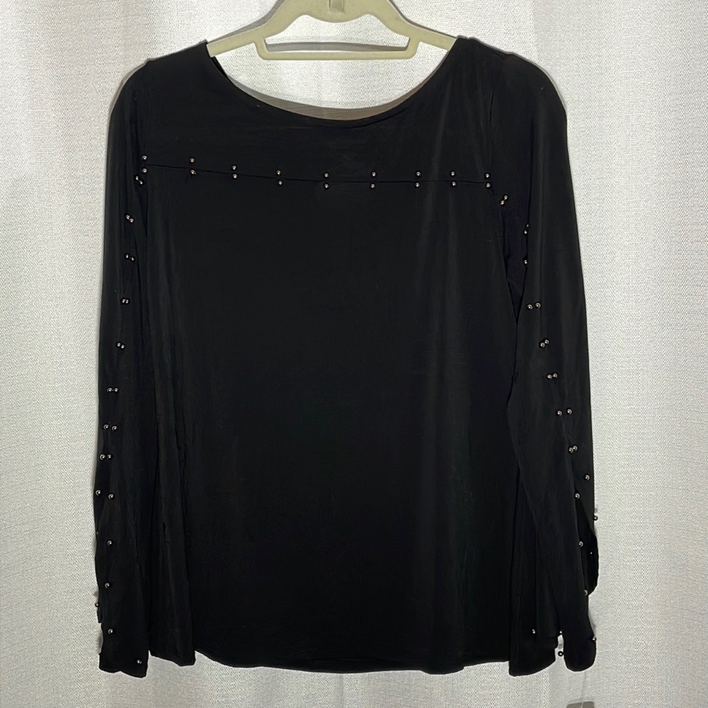NWT Bellini top with pewter studs